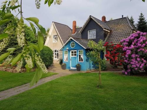 Ferienhaus Hof Amelung — 4-Star Luxury Hotel in Hagen Im Bremischen, Germany