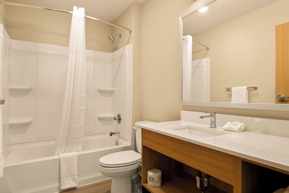 LivAway Suites Missoula - photo 23