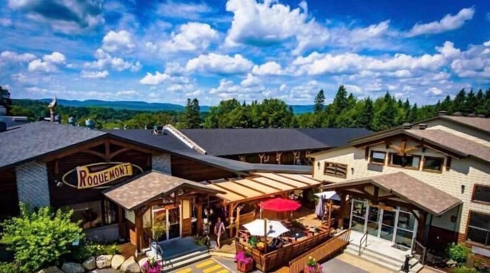 Hôtel Roquemont in Quebec, Canada