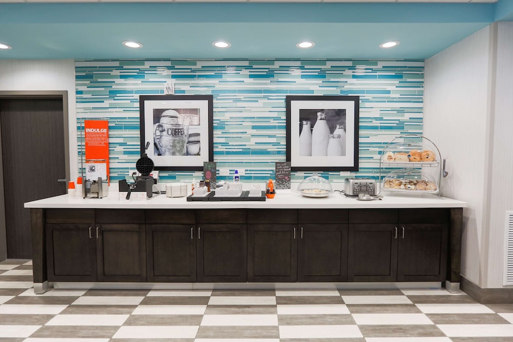 Hampton Inn El Reno - photo 52