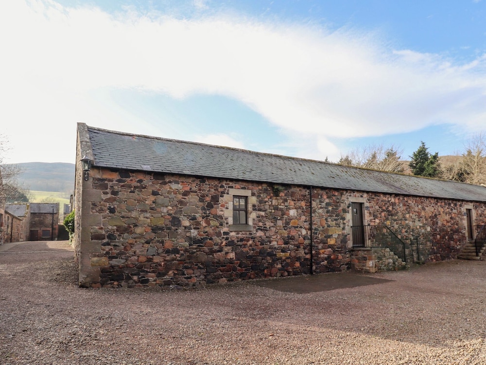 Honeysuckle - carbon neutral hotel in Wooler