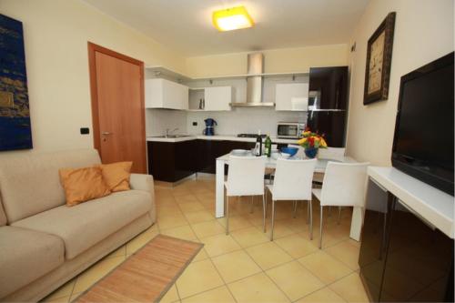 Mairen - carbon neutral hotel in Unknown City