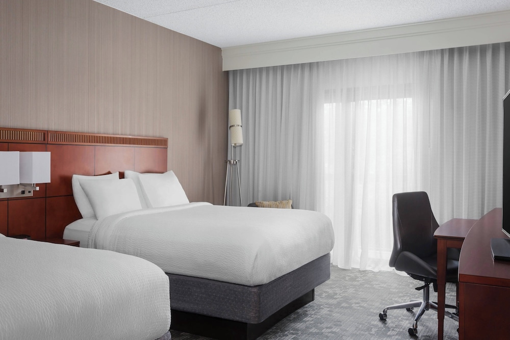 Courtyard by Marriott Philadelphia Devon Villanova - photo 7