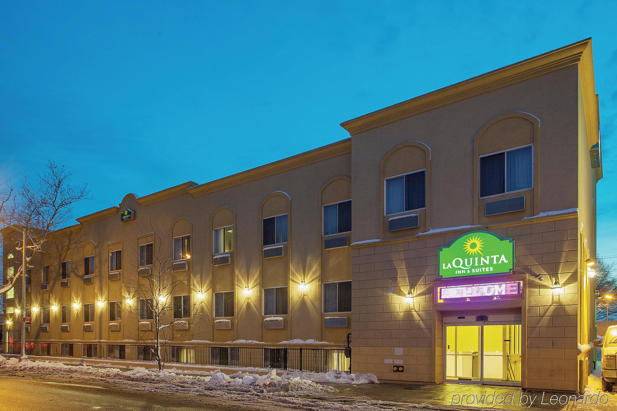 Jfk View Inn & Suites - photo 2