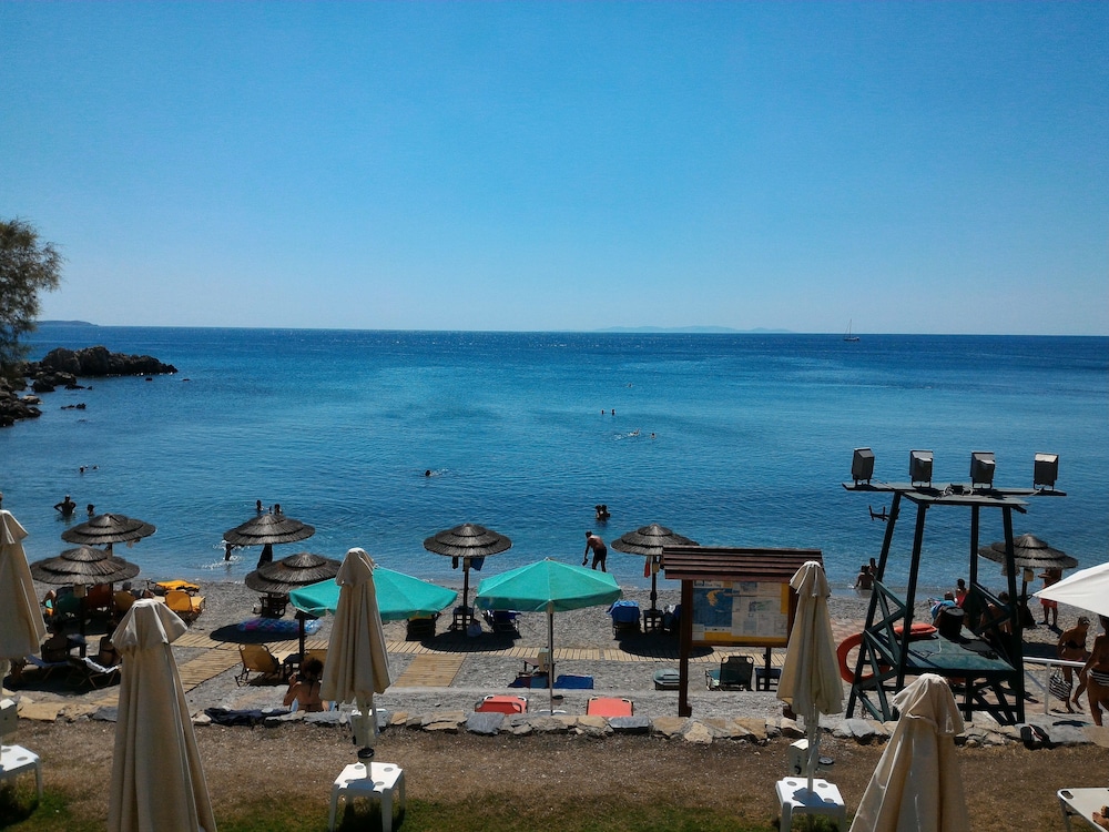 Glicorisa Beach in Samos, Greece