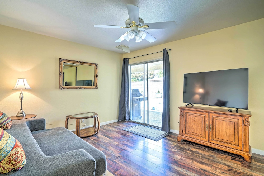 Sun dappled Palm Desert Retreat w Pool & Spa - photo 11
