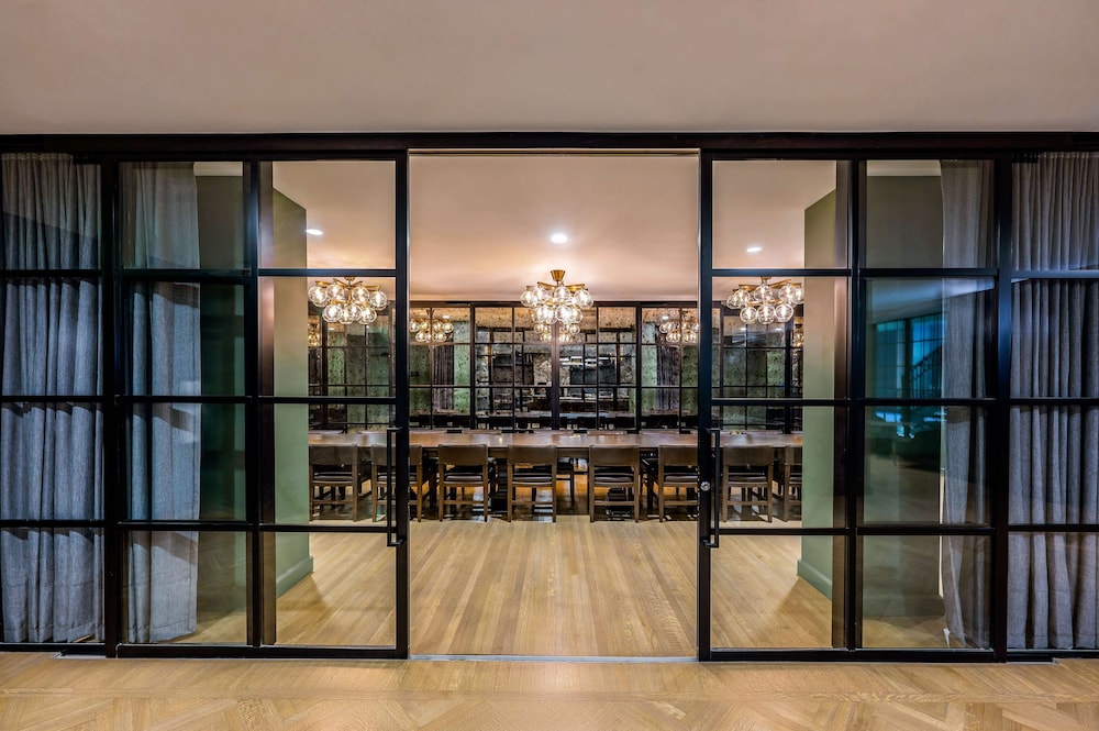 Hotel Fort Des Moines Curio Collection by Hilton - photo 118