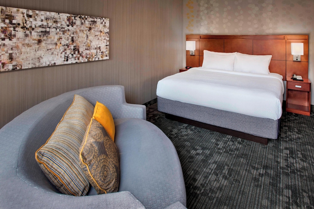 Courtyard by Marriott Parsippany - photo 12