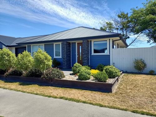 Rolleston 2 bedroom Flat — 4-Star Luxury Hotel in Rolleston, New Zealand