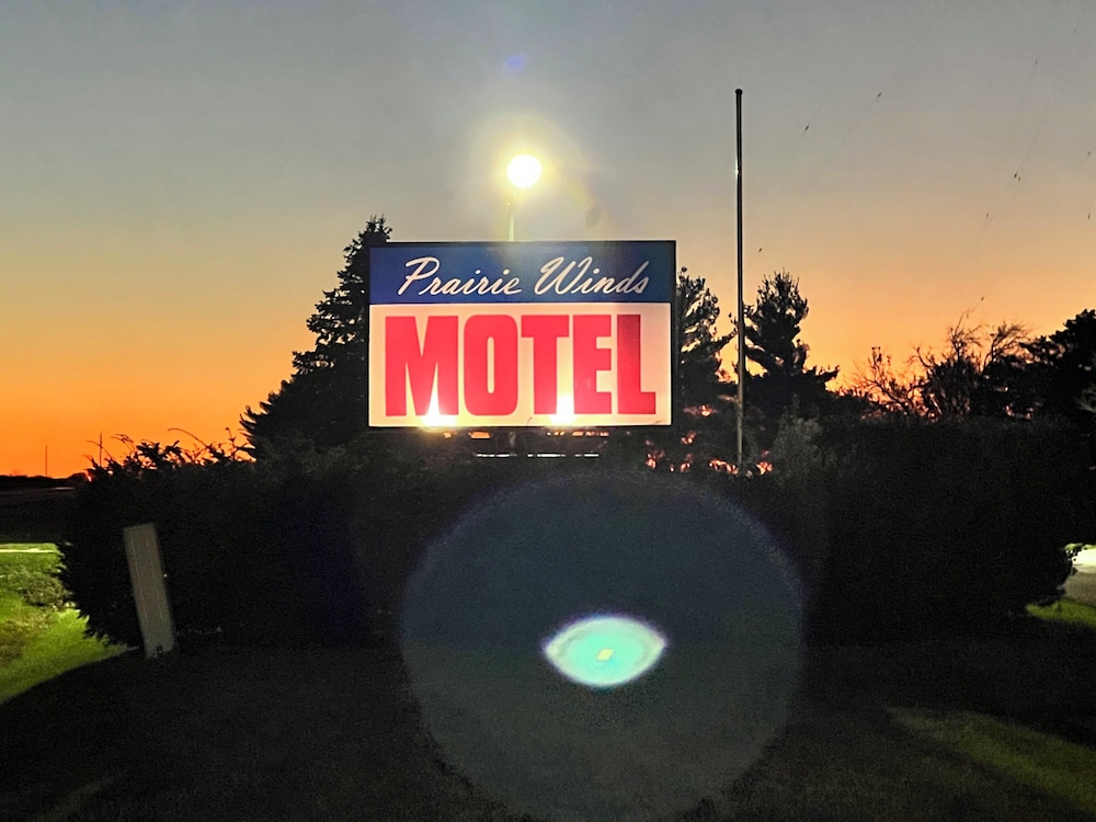 Hotel Prairie Winds Carthage Keokuk Hwy 136 - photo 25