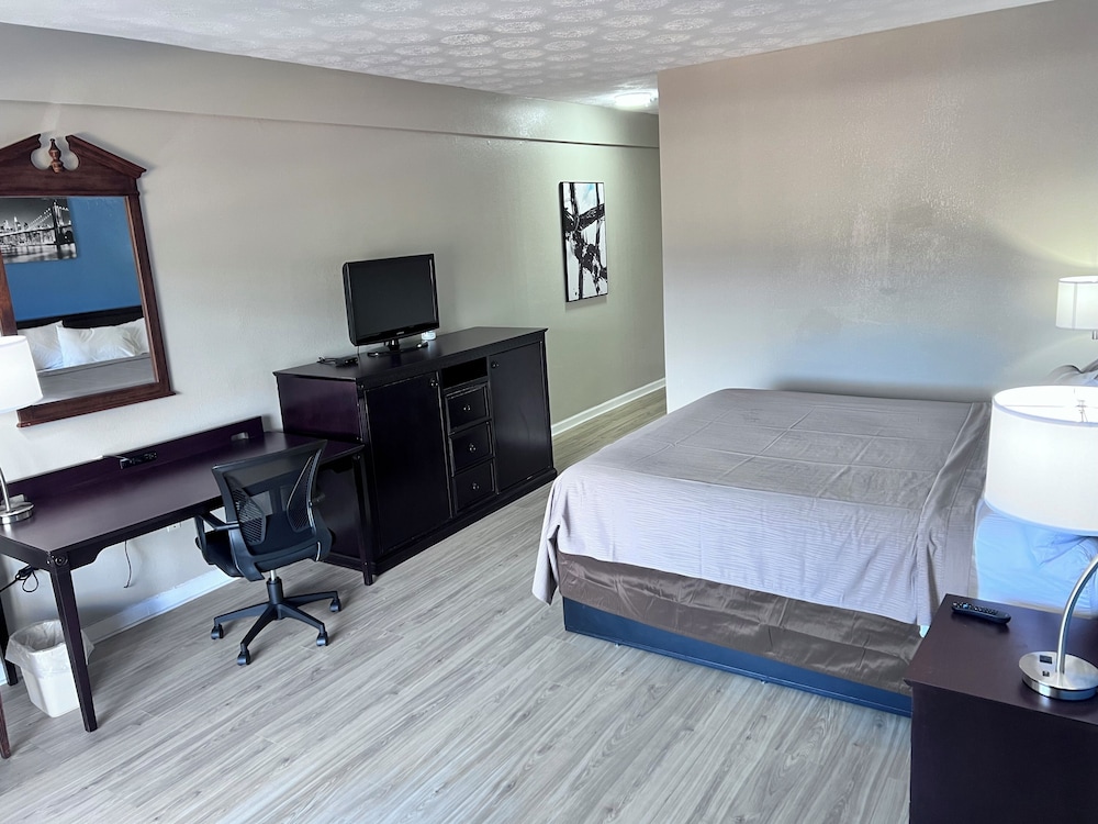 Knights Inn Dillard - photo 20
