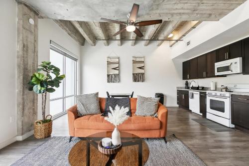 The Best of Downtown Living — 4-Star Luxury Hotel in Baton Rouge, United States