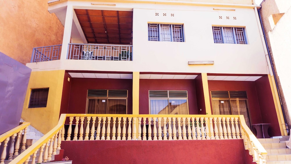 Kigali Holiday Hotel - carbon neutral hotel in Kigali