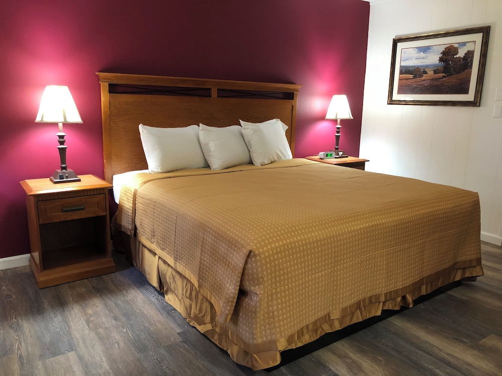 Stockmans Motel - photo 13