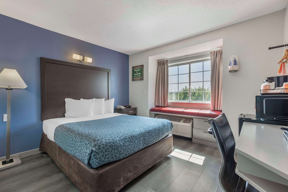 Greenville Pelham Inn by IHG - photo 7