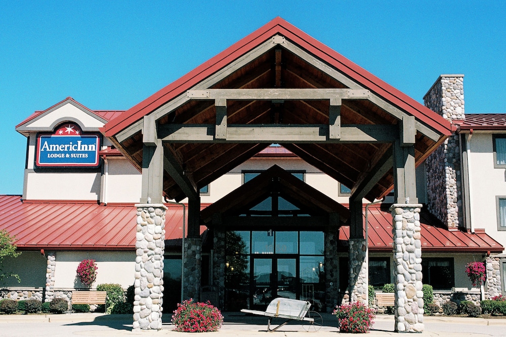 AmericInn by Wyndham Oswego - photo 29
