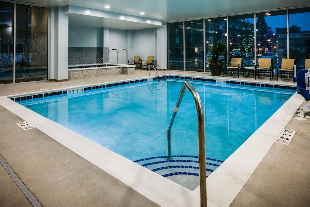 Staybridge Suites Des Moines Downtown by IHG - photo 10