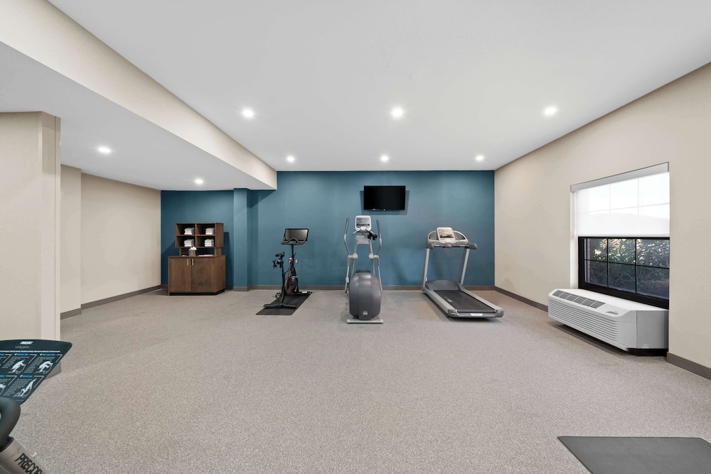Hampton Inn Franklin Milford - photo 36