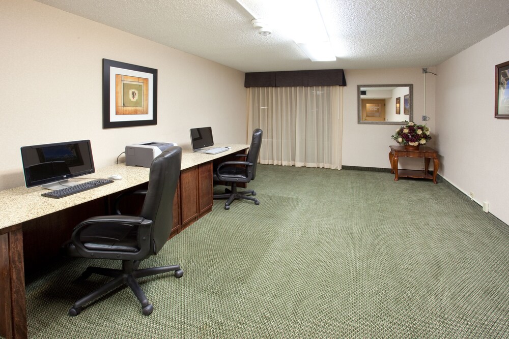 Holiday Inn Great Falls Convention Center by IHG - photo 52
