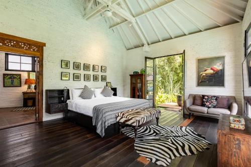 Villa Sajak — 4-Star Luxury Hotel in Denpasar, Indonesia
