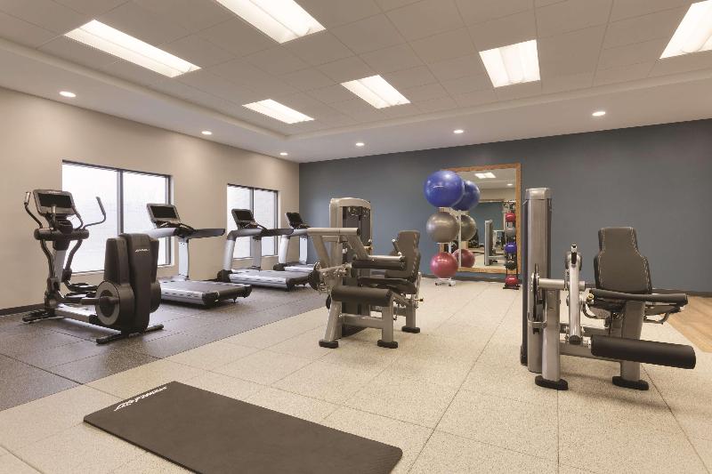 Embassy Suites by Hilton Akron Canton Airport - photo 126