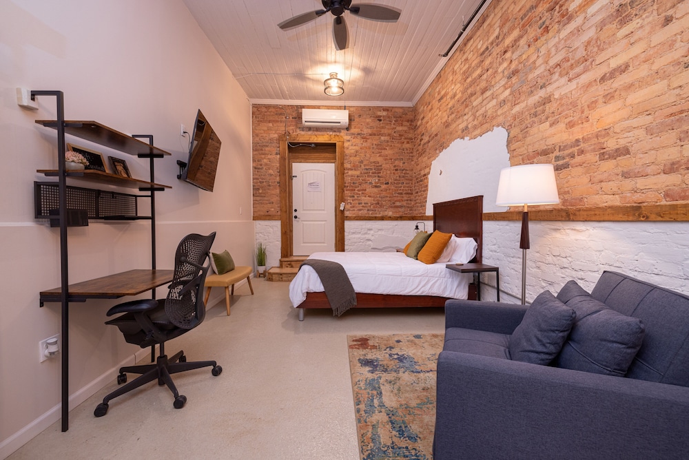 Hartwell Suites - photo 54