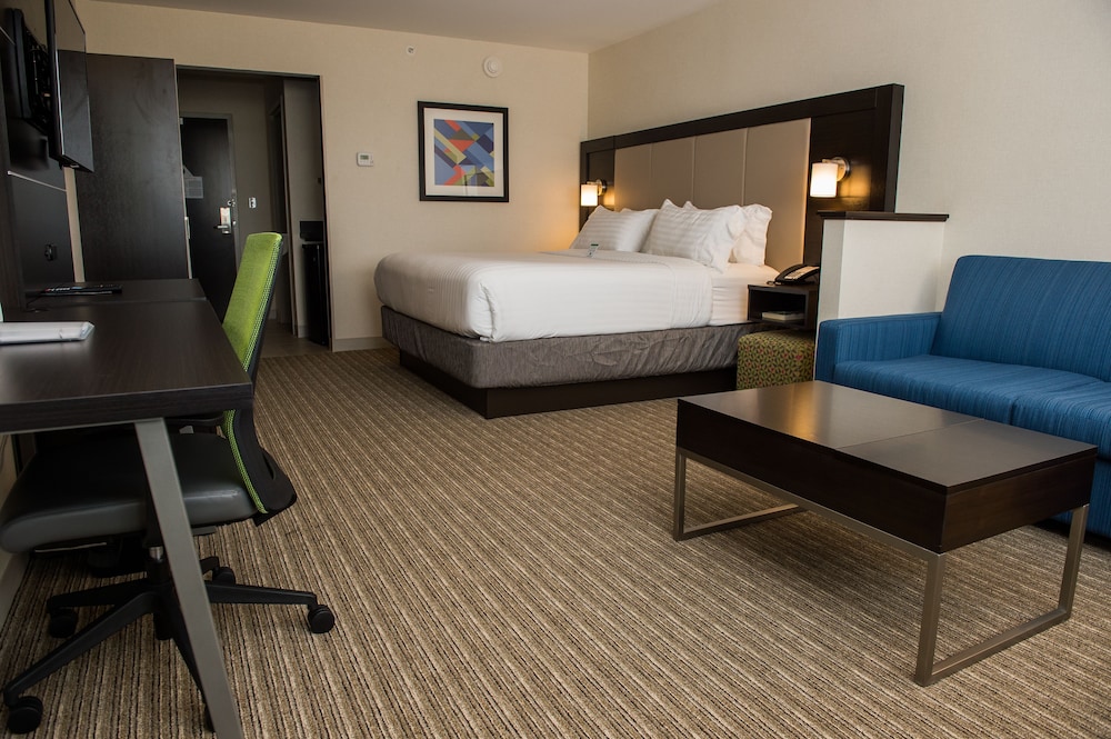 Holiday Inn Express & Suites Marietta by IHG - photo 6