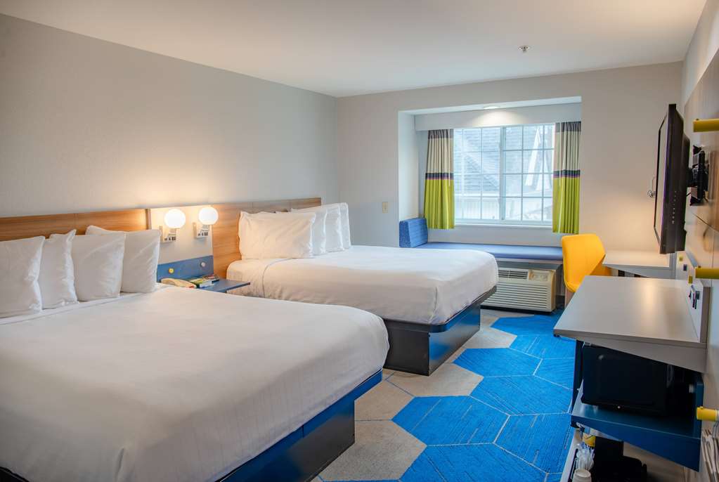 Microtel Inn & Suites by Wyndham Kingsland Naval Base I 95 - photo 34