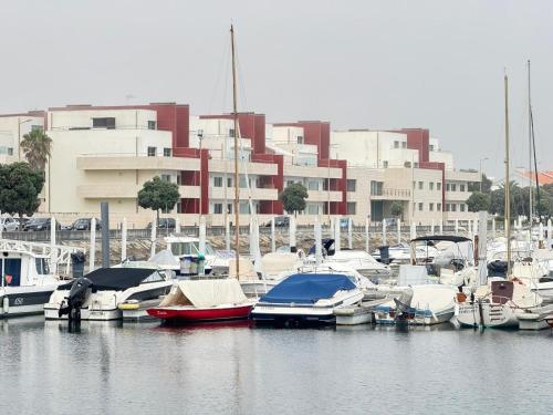 Vela Marina Costa Nova — 4-Star Luxury Hotel in Gafanha Da Encarnacao, Portugal
