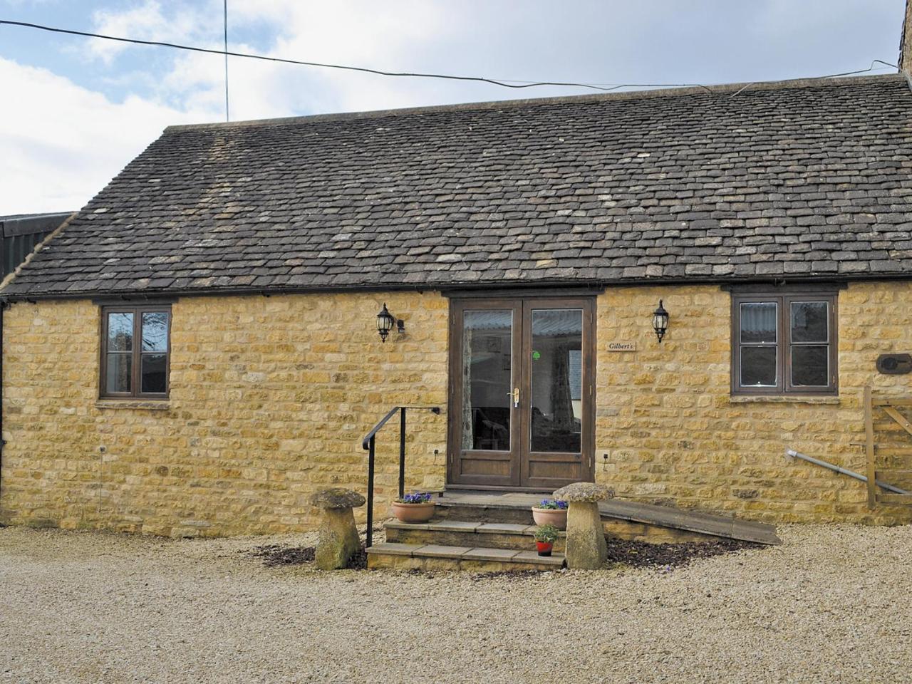 Gilberts E4752 in Chipping Campden, United Kingdom