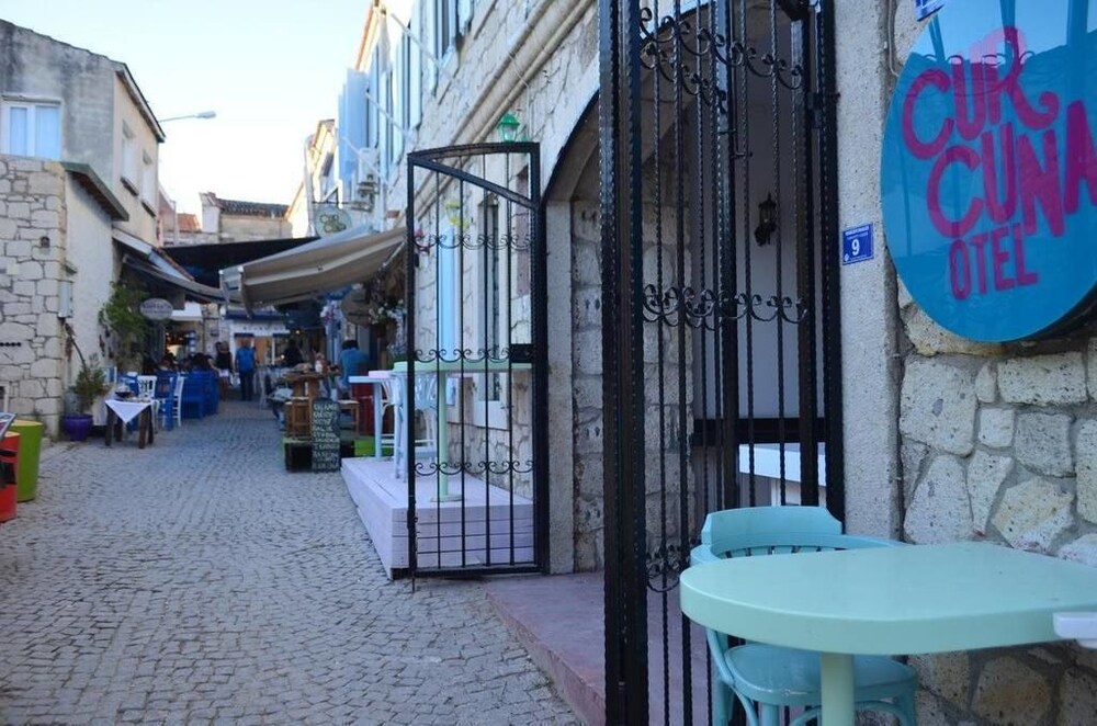 Curcuna Hotel in Alacati, Turkey