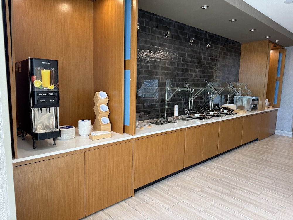 SpringHill Suites by Marriott Fargo - photo 39
