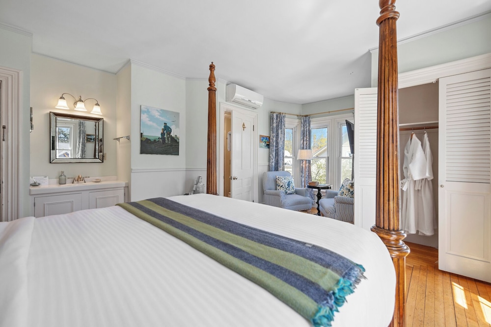 Hartstone Inn - photo 35