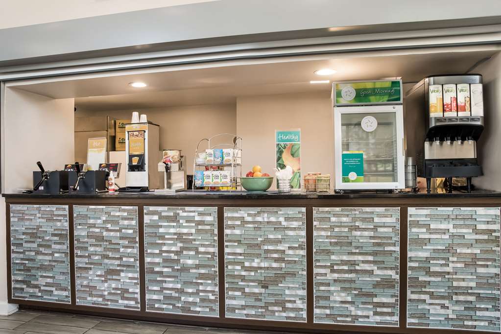 Quality Inn Southaven Memphis South - photo 27