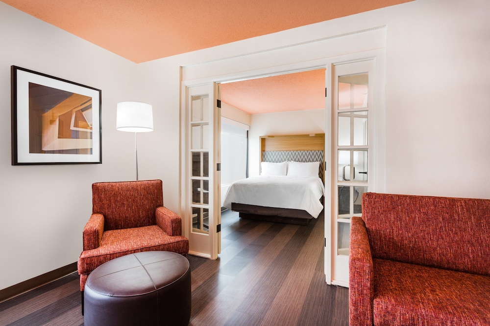 Holiday Inn Timonium Baltimore North by IHG - photo 3