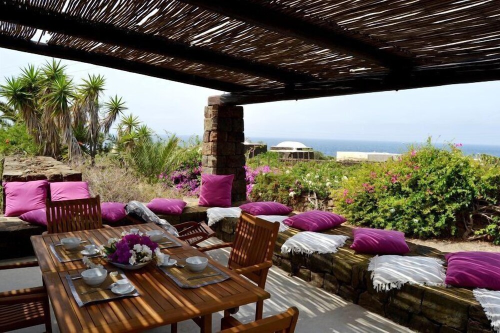 Agricola Pineda in Pantelleria, Italy