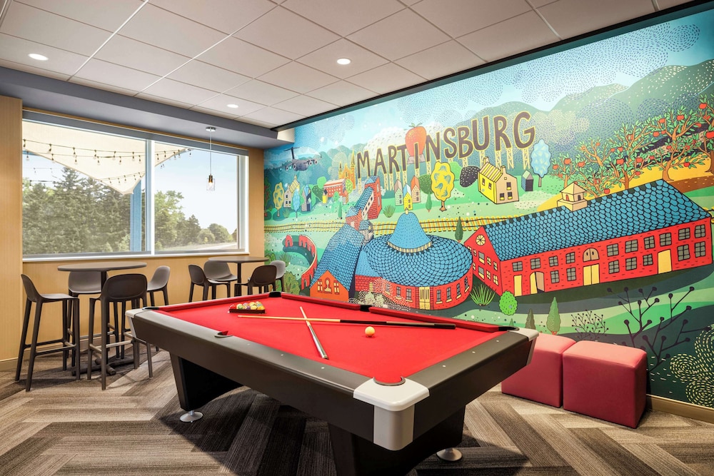 Tru by Hilton Martinsburg - photo 2