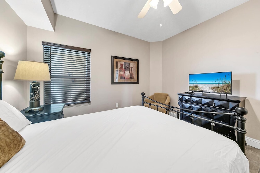 Majestic Beach Towers 2 1509 - photo 11