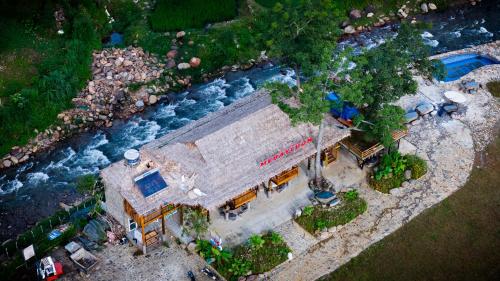 Clubhouse Mebayluon Paragliding Homestay with Paragliding Camping Swiming Pool — 5-Star Luxury Hotel in Mu Cang Chai, Vietnam