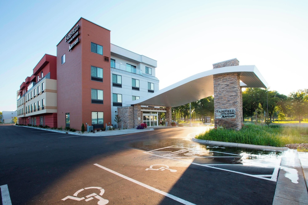 Fairfield Inn & Suites by Marriott Detroit Lakes in Detroit Lakes, United States