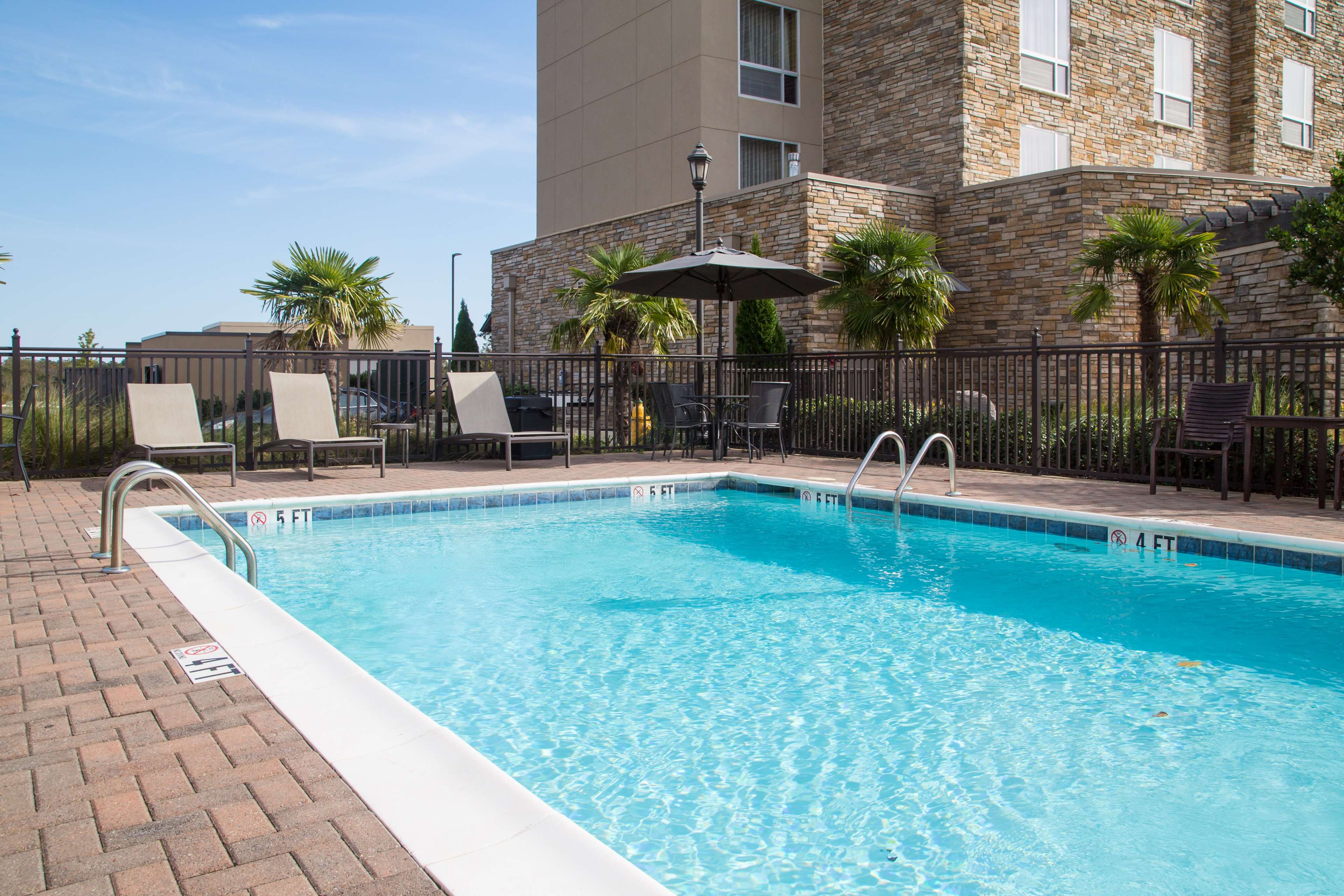 Hampton Inn Oxford Conference Center - photo 10