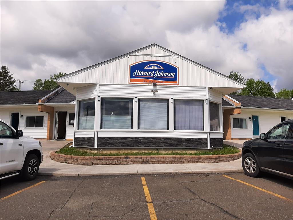 Howard Johnson by Wyndham Woodstock NB in Woodstock, Canada