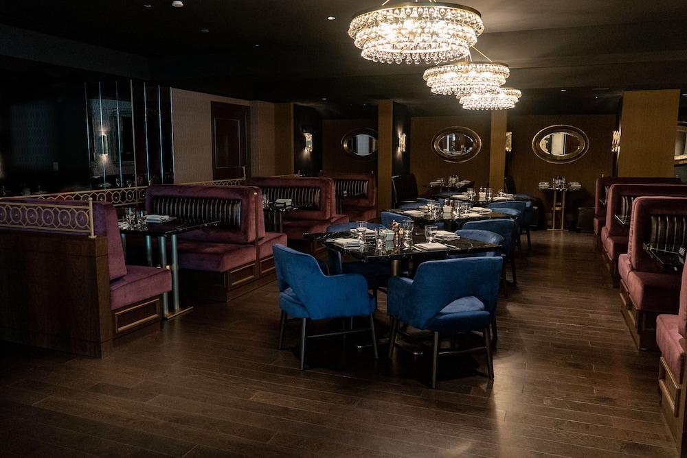 The LaSalle Chicago Autograph Collection by Marriott - photo 32