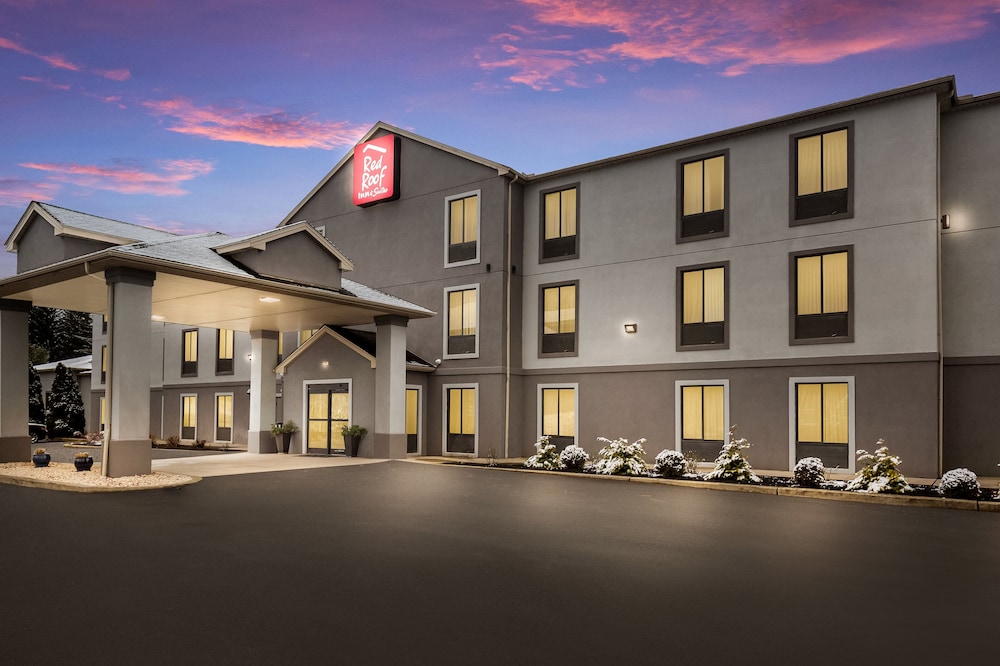 Red Roof Inn & Suites Bloomsburg Mifflinville - photo 31