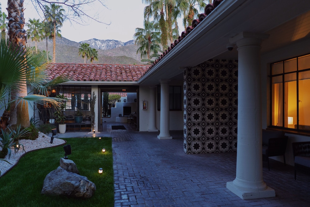 Villa Royale - photo 99