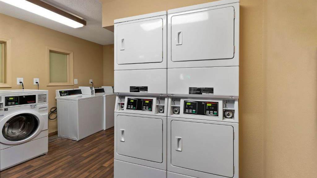 Studio 6 Suites Charlotte NC Tyvola Rd Executive Park - photo 49