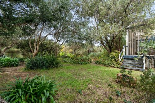 Seaside Sanctuary - carbon neutral hotel in Saint Leonards