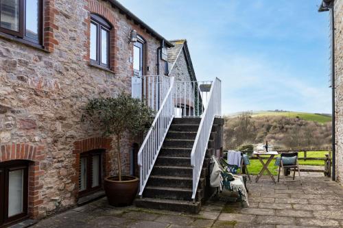 Shippon Cottage — 4-Star Luxury Hotel in Dartmouth, United Kingdom
