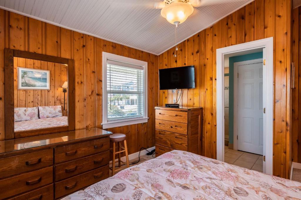Windward Mark by Oak Island Accommodations - photo 11
