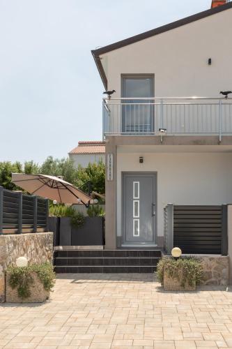 Panorama — hotel in Vrbnik